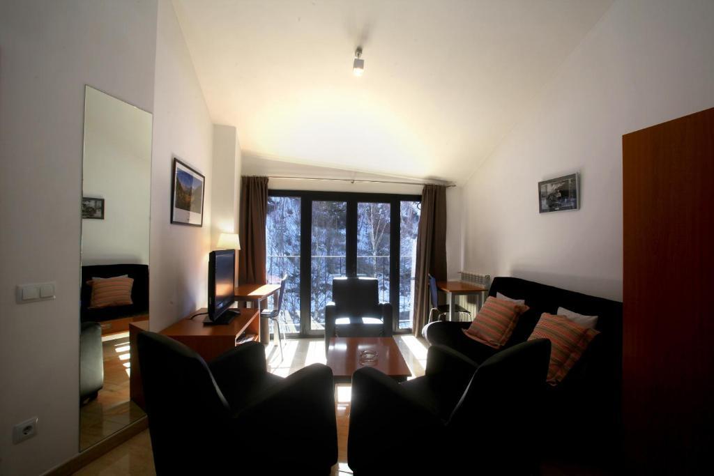 Apartaments Turistics Prat De Les Mines Ordino Exterior photo